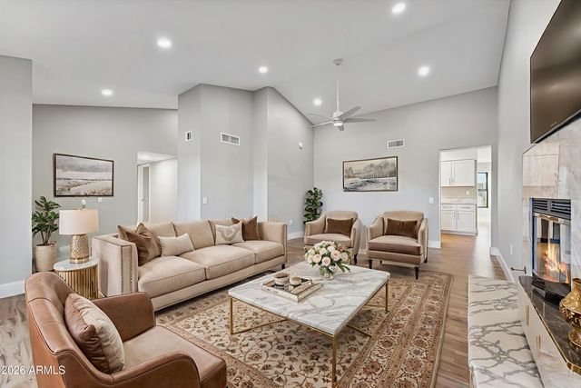 20826 N GABLE HILL Drive, Sun City West, AZ 85375