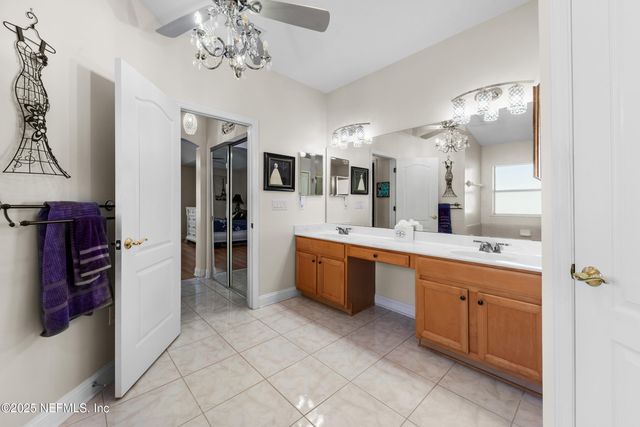 388 MARTIN LAKES Drive W, Jacksonville, FL 32220