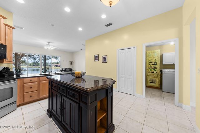 388 MARTIN LAKES Drive W, Jacksonville, FL 32220