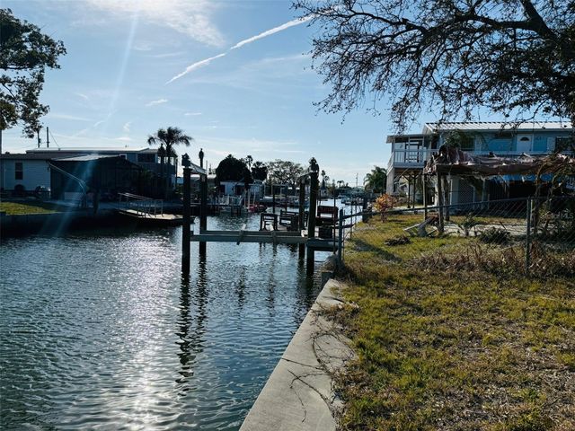 6822 GULL LANE, Hudson, FL 34667