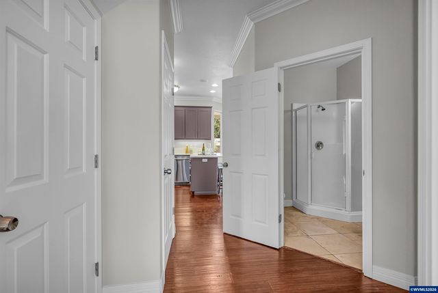 2775 Wallace Hills Ct NW, Salem, OR 97305