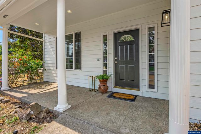 2775 Wallace Hills Ct NW, Salem, OR 97305