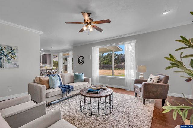 2775 Wallace Hills Ct NW, Salem, OR 97305