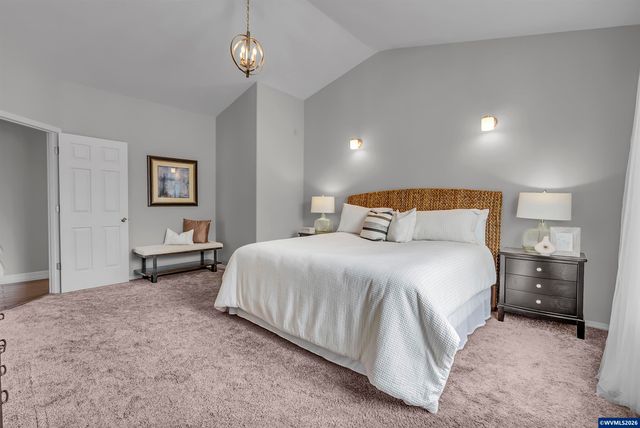 2775 Wallace Hills Ct NW, Salem, OR 97305