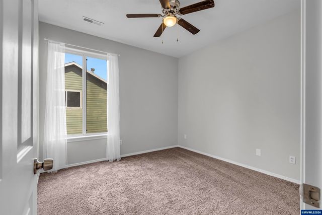 2775 Wallace Hills Ct NW, Salem, OR 97305