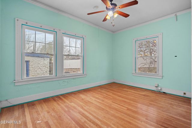 715 CINCINNATI Avenue, El Paso, TX 79902