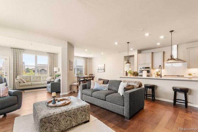 3366 Roslyn Drive, Ypsilanti, MI 48197