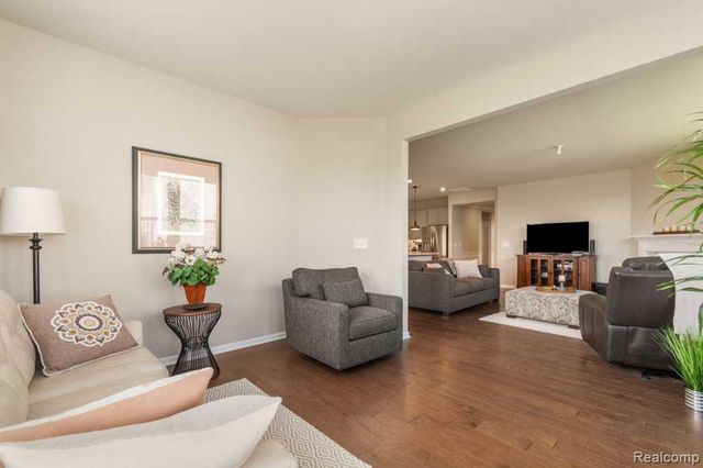 3366 Roslyn Drive, Ypsilanti, MI 48197