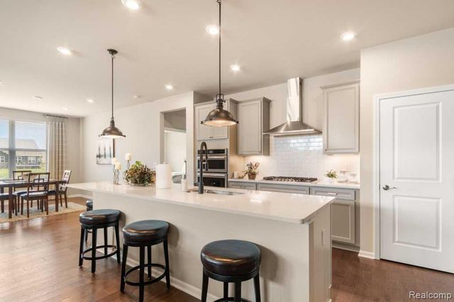 3366 Roslyn Drive, Ypsilanti, MI 48197