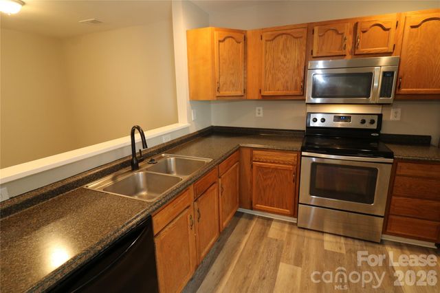 5878 Prescott Court, Charlotte, NC 28269