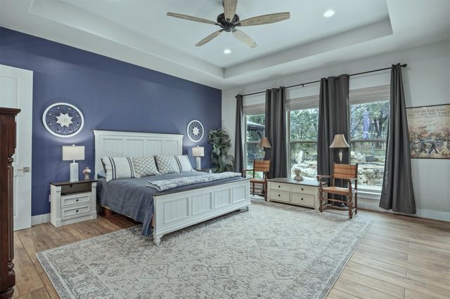 522 S San Juan, Kerrville, TX 78028