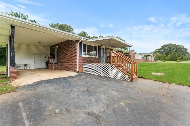 214 Crawford Circle, Spartanburg, SC 29301