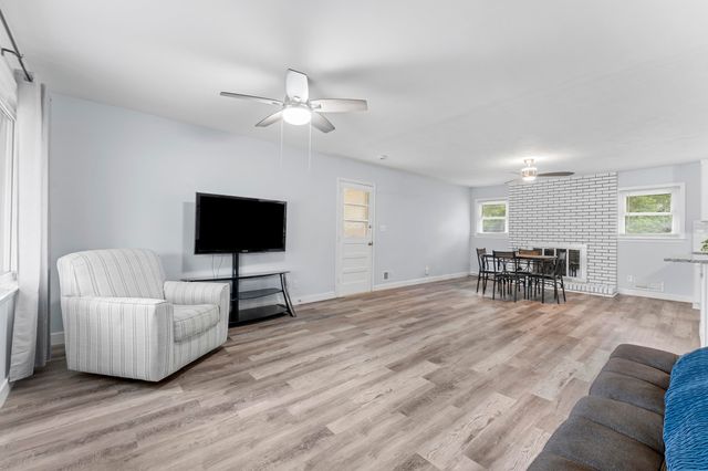 214 Crawford Circle, Spartanburg, SC 29301