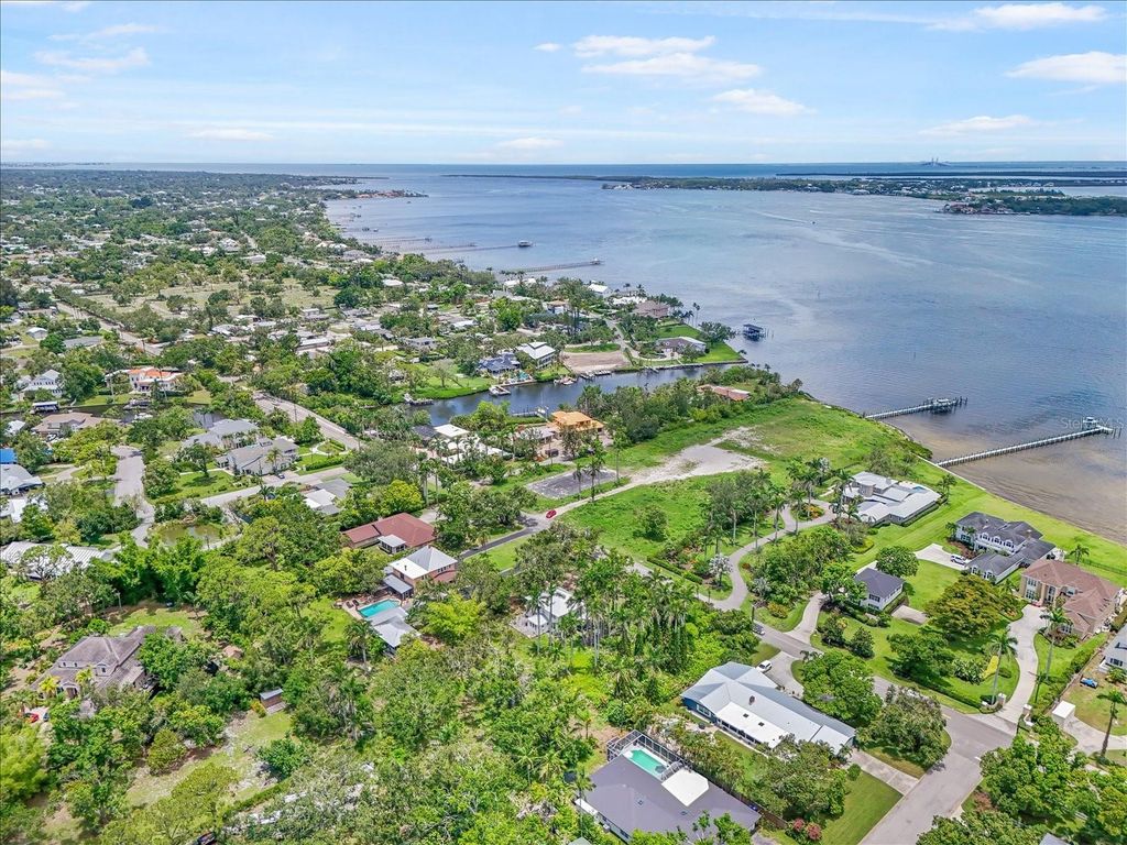 Image 1 of property listing at 3601 RIVERVIEW BOULEVARD, Bradenton, FL 34205