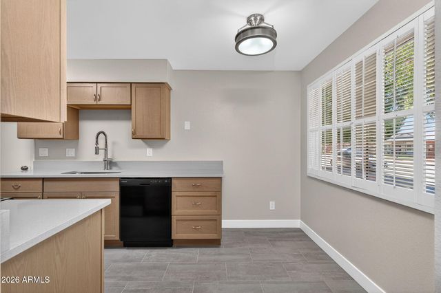 10123 N 96TH Avenue, Peoria, AZ 85345