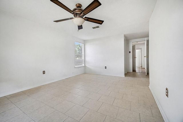 12215 Myrtle Avenue, Crosby, TX 77532