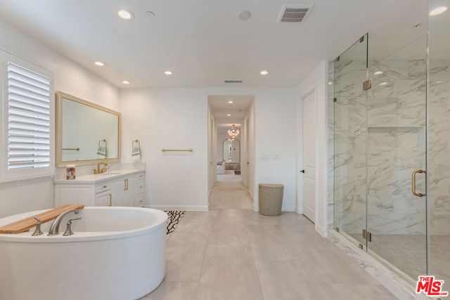 11734 N Manchester Way, Porter Ranch, CA 91326