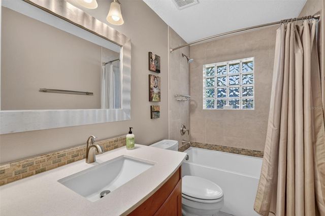 1200 MARSHALL COURT, Eustis, FL 32726