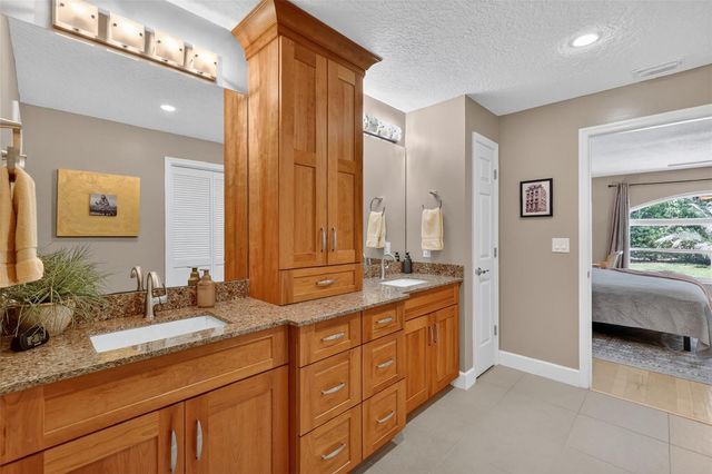 1200 MARSHALL COURT, Eustis, FL 32726