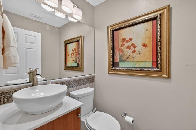 1200 MARSHALL COURT, Eustis, FL 32726