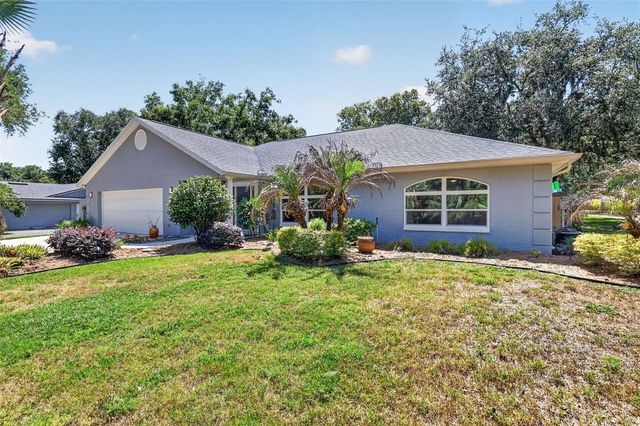 1200 MARSHALL COURT, Eustis, FL 32726