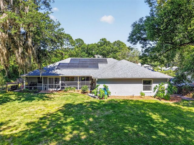 1200 MARSHALL COURT, Eustis, FL 32726
