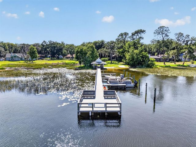 1200 MARSHALL COURT, Eustis, FL 32726