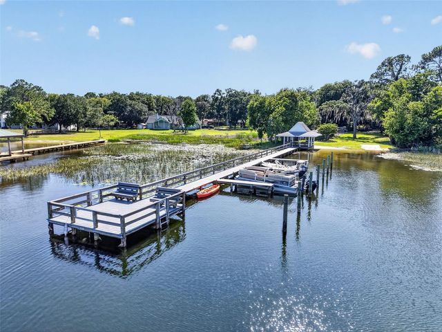 1200 MARSHALL COURT, Eustis, FL 32726