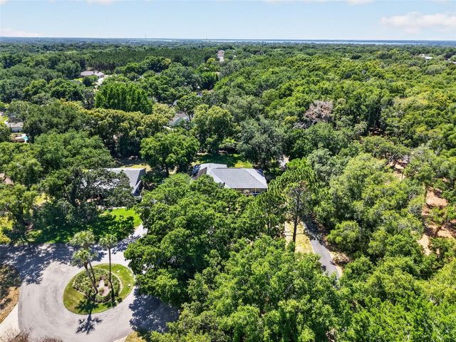 1200 MARSHALL COURT, Eustis, FL 32726