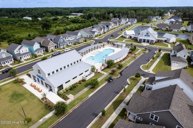 502 Swan Court, Beaufort, NC 28516