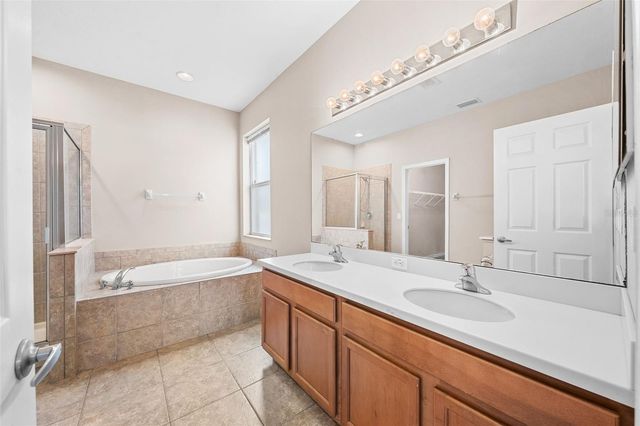 910 FERN LEAF DRIVE, Ruskin, FL 33570