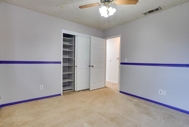 786 Canterbury Way, Manteca, CA 95336