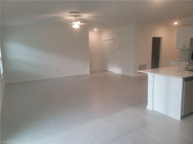 17329 Cantu CT, North Fort Myers, FL 33917