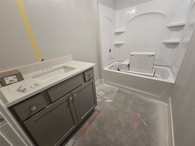 4644 Centennial Boulevard, Urbandale, IA 50323