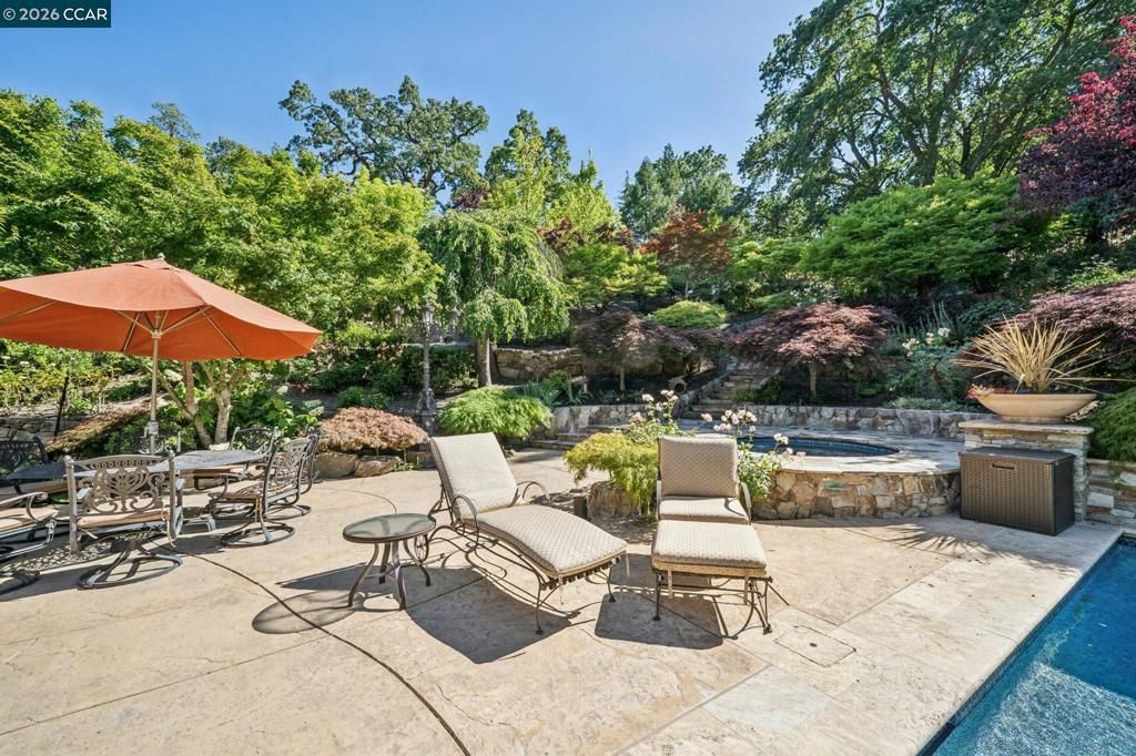 Image 51 of property listing at 965 Elwyn Place, Danville, CA 94526