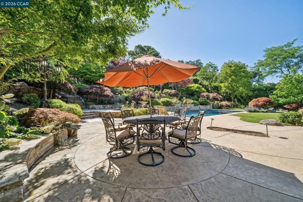 Image 53 of property listing at 965 Elwyn Place, Danville, CA 94526