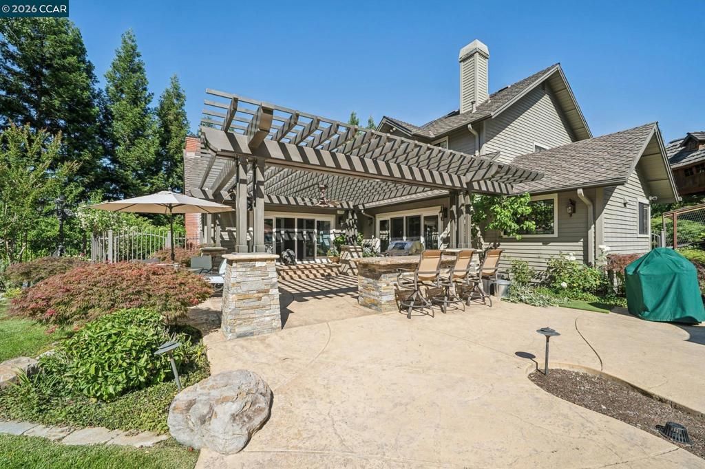 Image 55 of property listing at 965 Elwyn Place, Danville, CA 94526