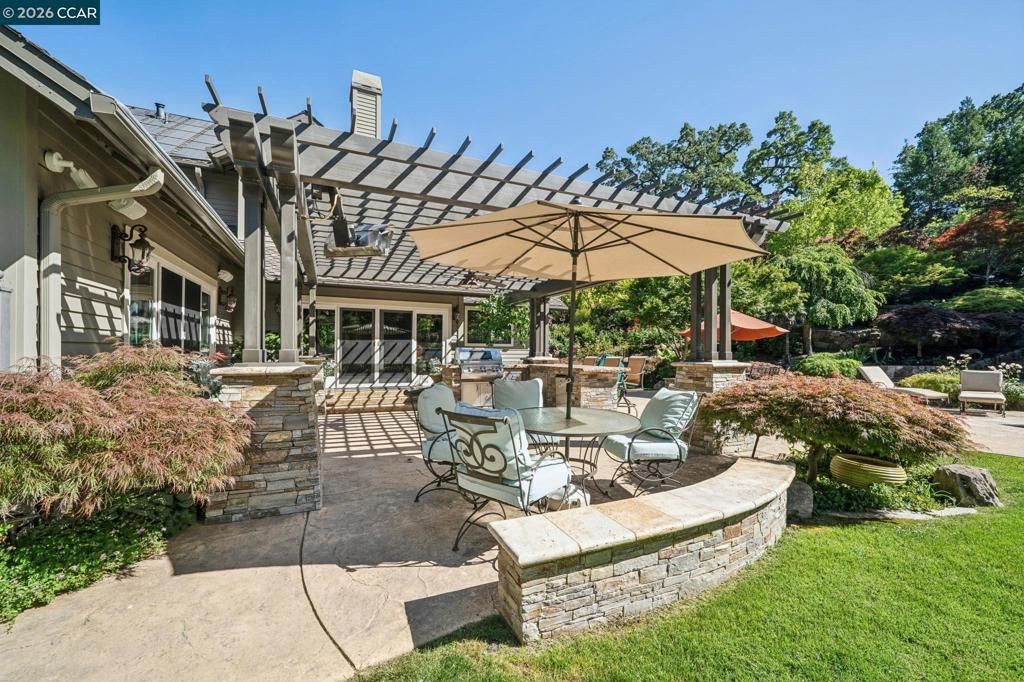 Image 59 of property listing at 965 Elwyn Place, Danville, CA 94526