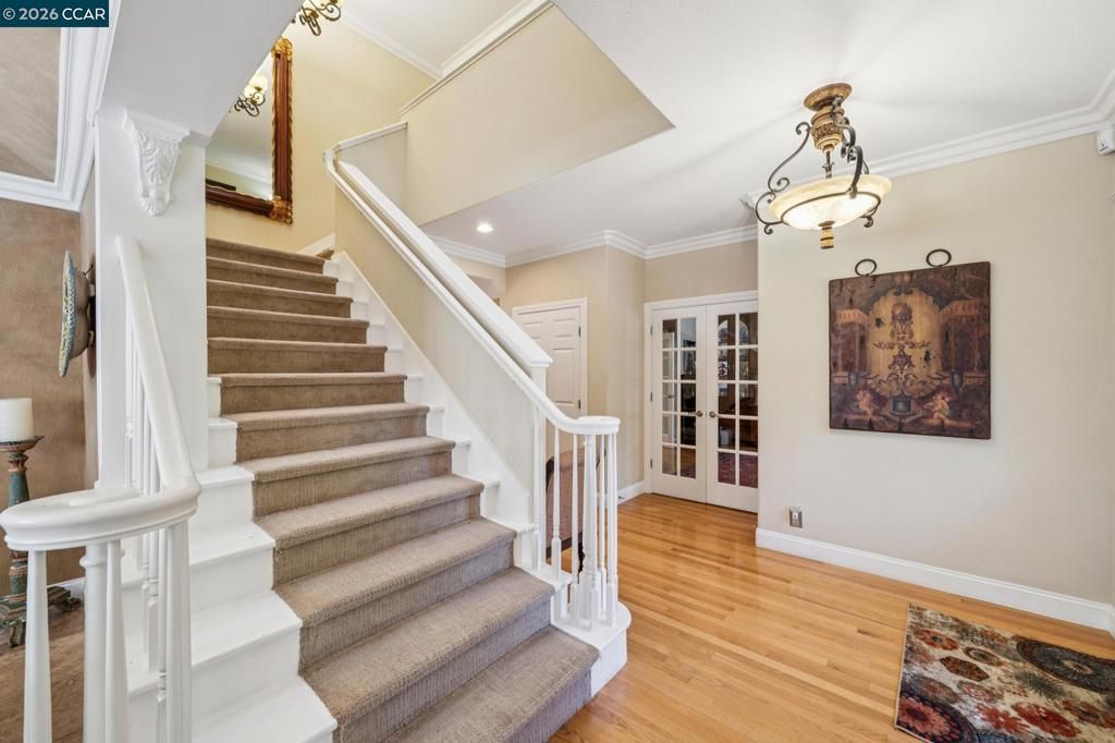 Image 8 of property listing at 965 Elwyn Place, Danville, CA 94526