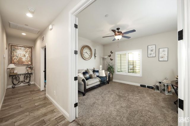 6613 Woodall Court, Bakersfield, CA 93306