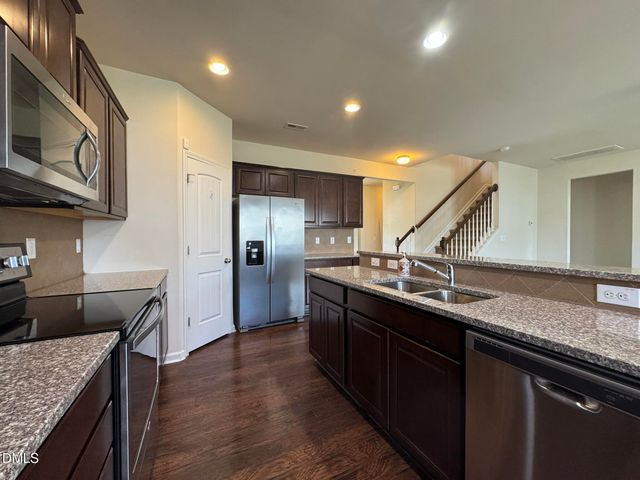 4333 Auburn Hills Drive, Raleigh, NC 27616