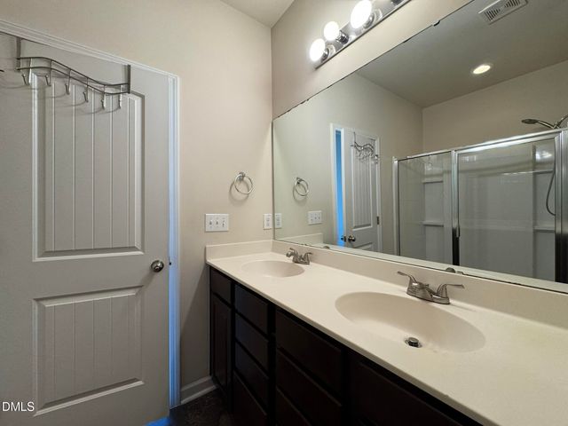 4333 Auburn Hills Drive, Raleigh, NC 27616