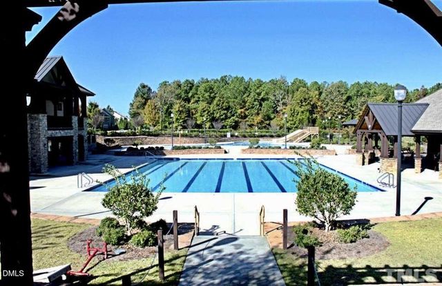 4333 Auburn Hills Drive, Raleigh, NC 27616