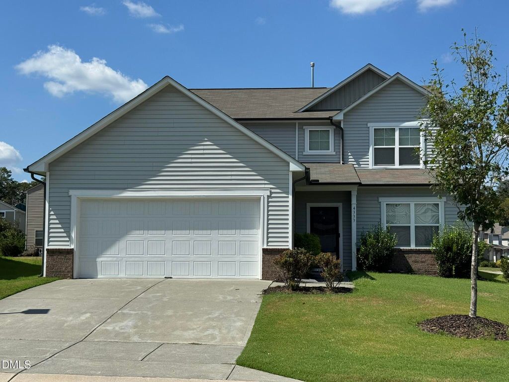 4333 Auburn Hills Drive, Raleigh, NC 27616