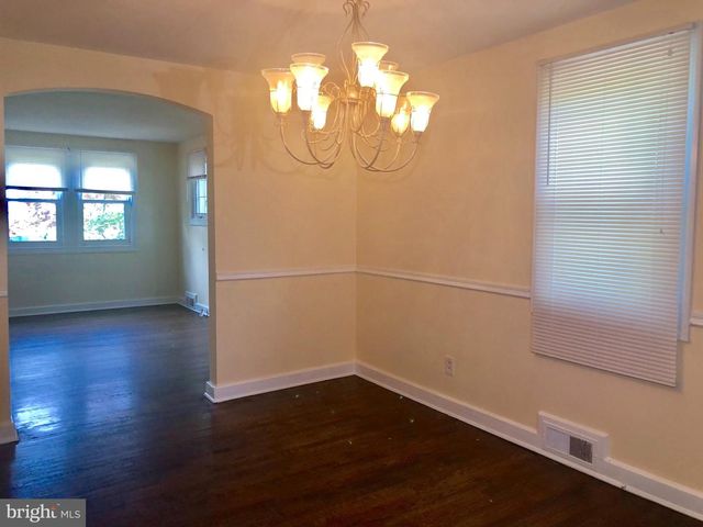 765 CHARING CROSS RD, Baltimore, MD 21229