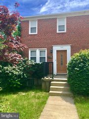 765 CHARING CROSS RD, Baltimore, MD 21229