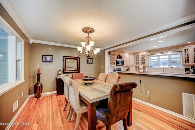 2 Dover Street, Jackson, NJ 08527