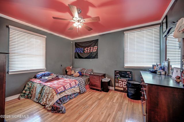 2 Dover Street, Jackson, NJ 08527