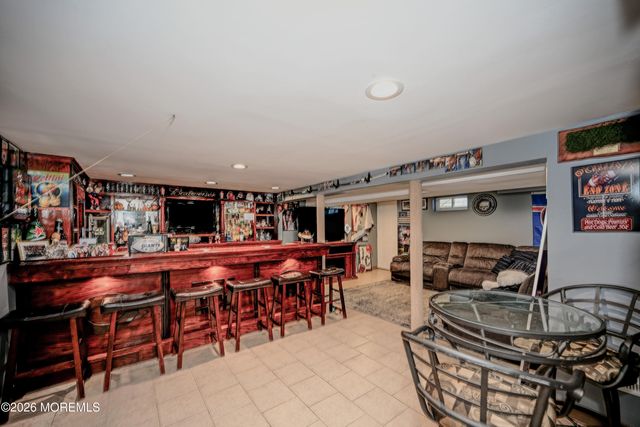2 Dover Street, Jackson, NJ 08527