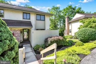 24 PINE WOODS CT, Shillington, PA 19607